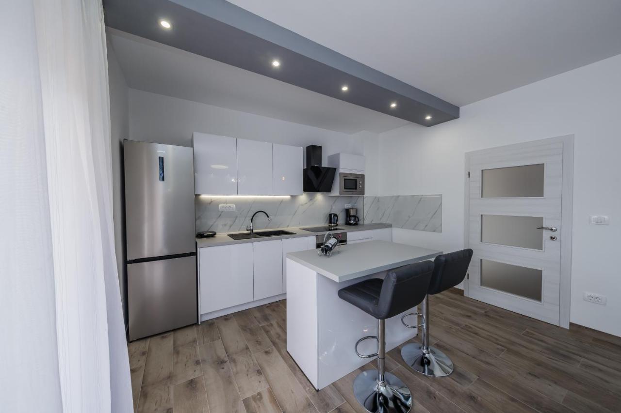 Luxury Apartment Maris Kastela Luaran gambar